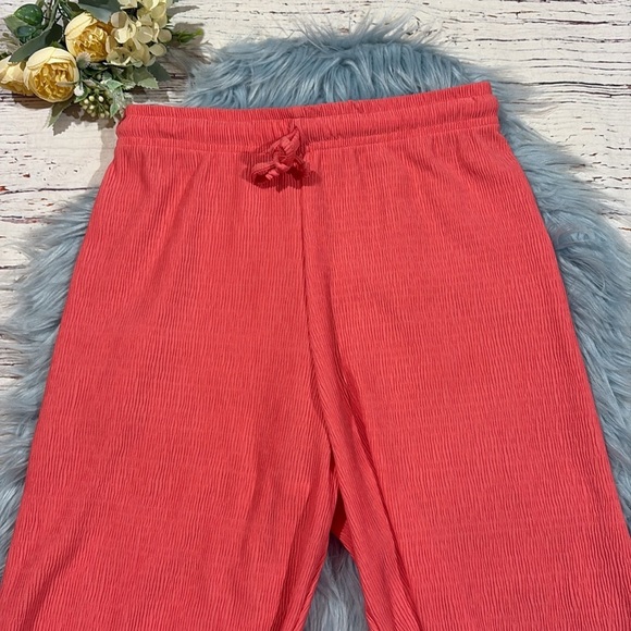 Tach Clothing Tais Pleated Textured High Rise Drawstring Shorts - Picture 8 of 8